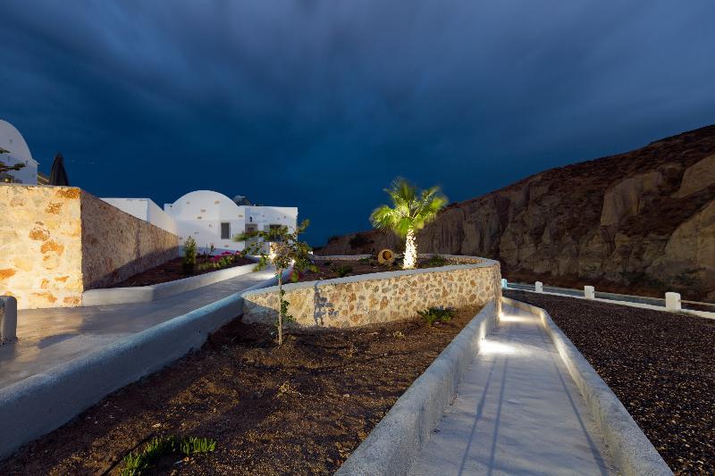 Desiterra Resort Suites & Villas Karterados  Exteriör bild