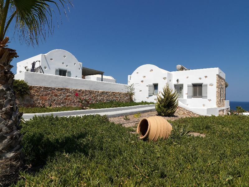 Desiterra Resort Suites & Villas Karterados  Exteriör bild