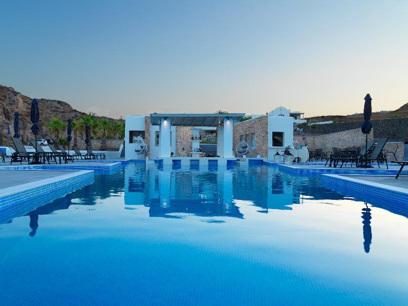 Desiterra Resort Suites & Villas Karterados  Exteriör bild